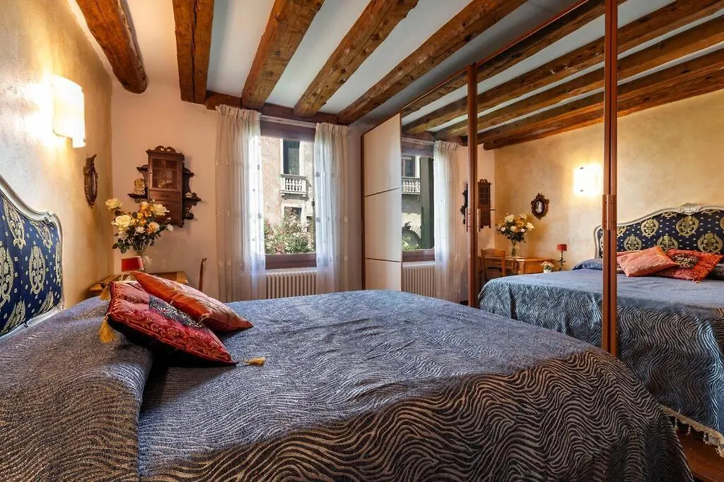 Ferienwohnung Ca' Mandorla 027042Loc09523 Venedig Apartment